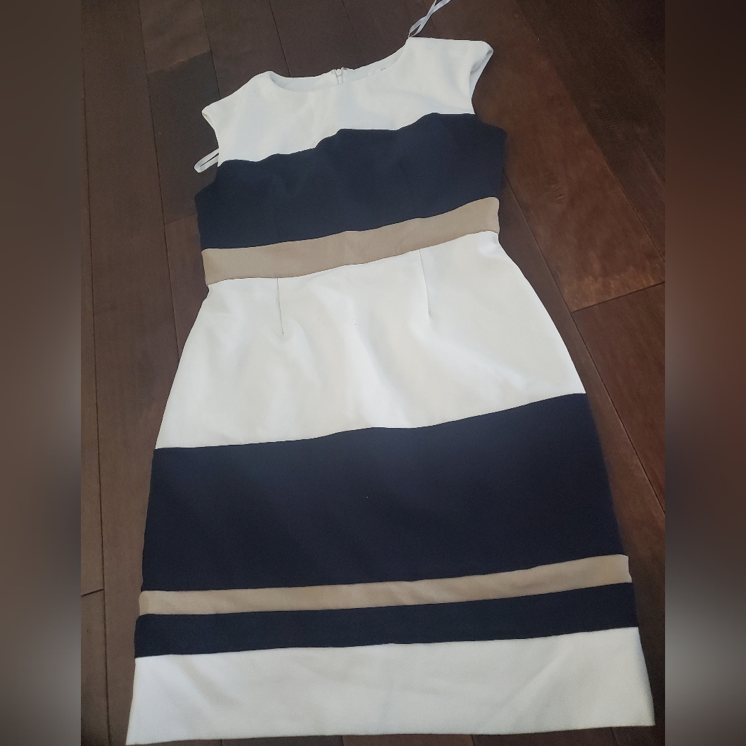 Work Attire Dress In Cream Beige And Navy Blue By Studio One New York Si